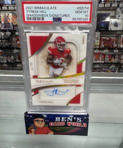 2021 IMMACULATE COLLECTION IMMACULATE SHADOWBOX SIGNATURES #6 TYREEK HILL /75 PSA 10